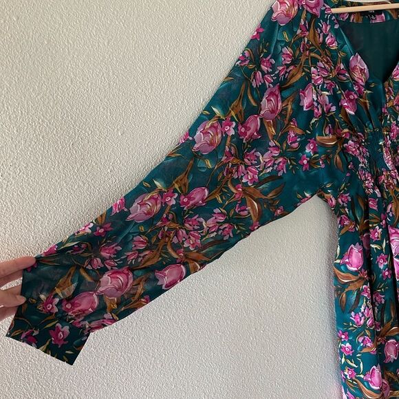 Fate Teal Floral Smocked Handkerchief Long Sleeve Mini Dress Size S - Picture 2 of 7